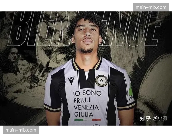 乌迪内斯更衣室内的“语言角”：巴西老将教授队友葡萄牙语常用足球术语